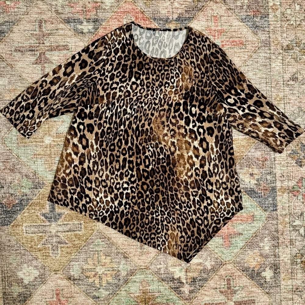 Women’s cheetah print adorable top